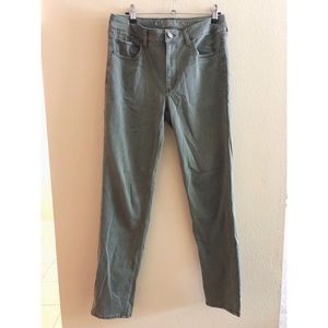 Green American Eagle Jeans 4